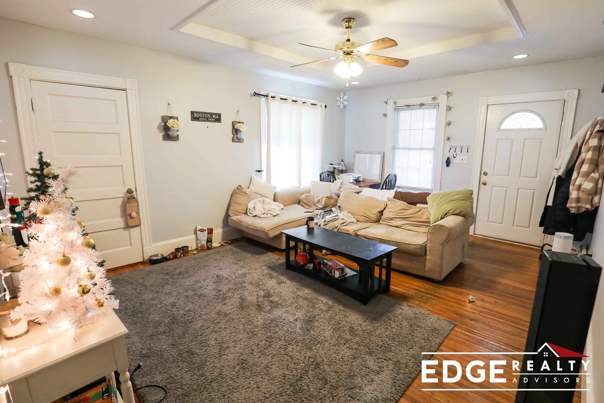 4 bed, 2 bath apartment for rent at 701 Washington St Unit 1, Brighton — photo 5 of 10