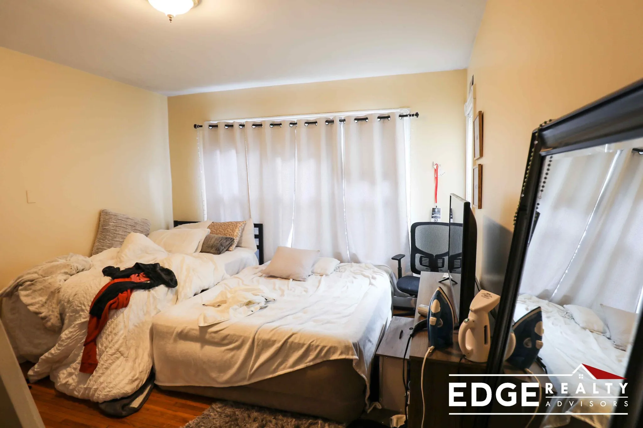 4 bed, 2 bath apartment for rent at 701 Washington St Unit 1, Brighton — photo 9 of 10