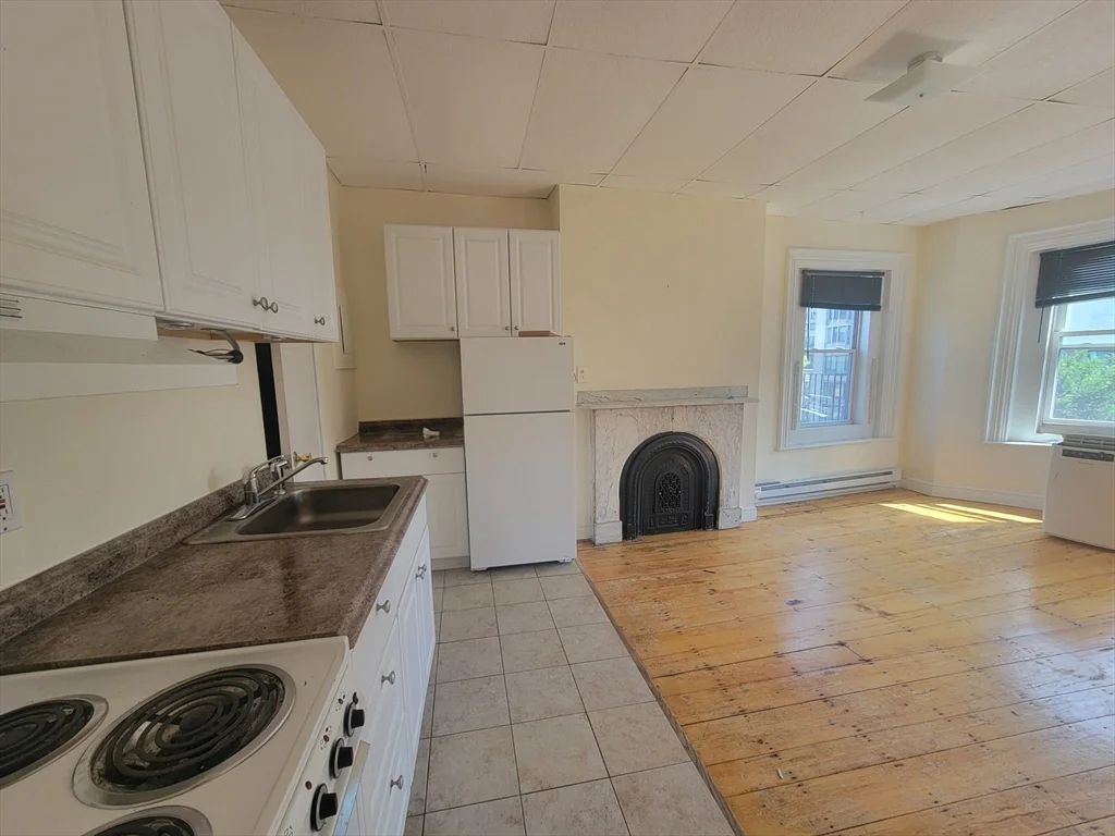 1 bed, 1 bath apartment for rent at 702 Massachusetts Ave Unit 050, South End — photo 3 of 9