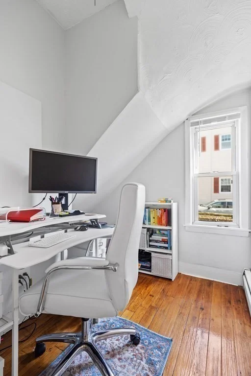 2 bed, 1 bath apartment for rent at 703 E 2nd St Unit 1, South Boston — photo 7 of 10