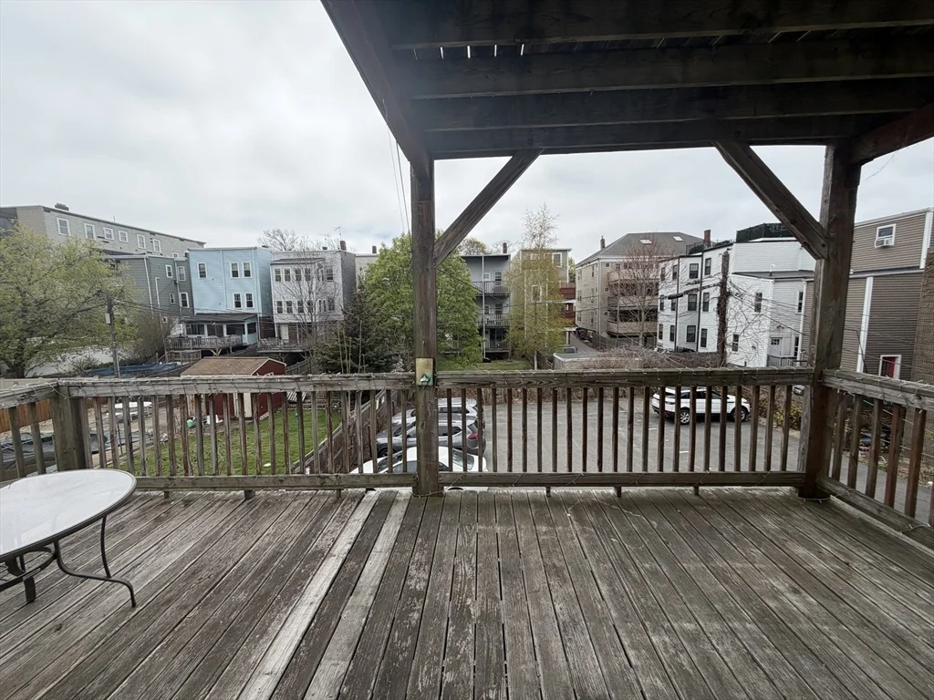 3 bed, 1 bath apartment for rent at 703 E 2nd St Unit 2, South Boston — photo 15 of 17
