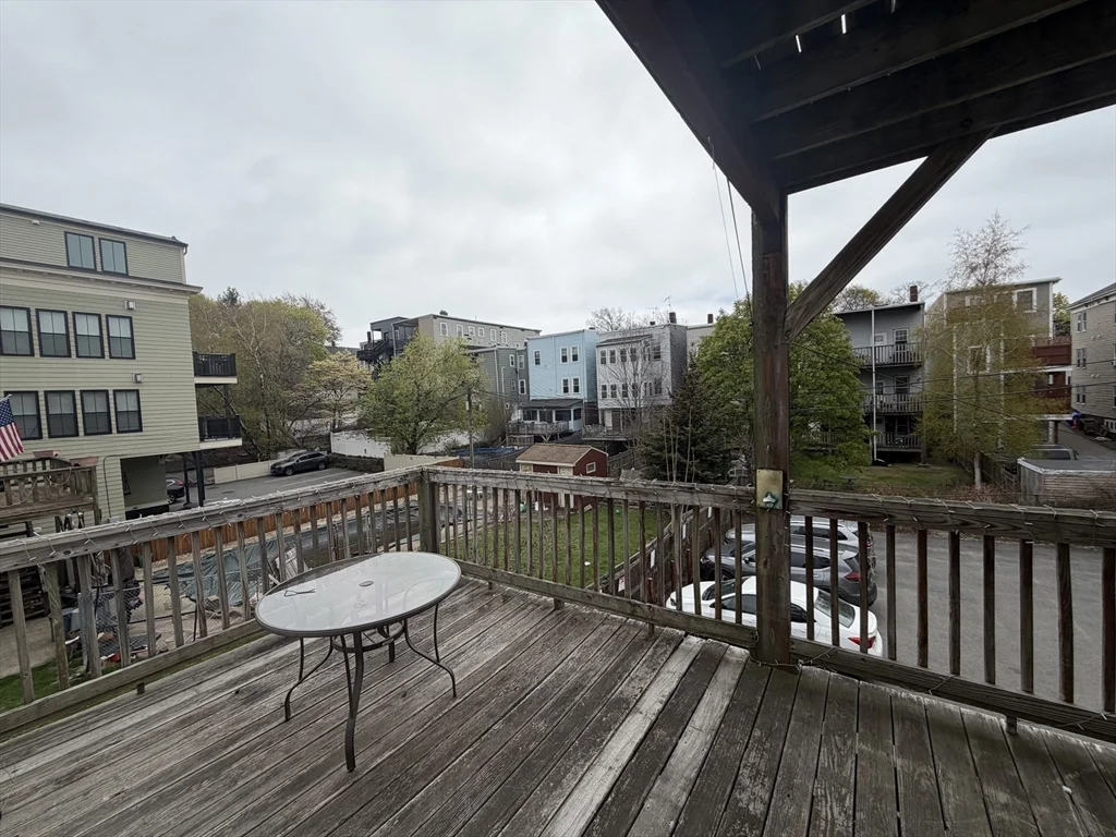 3 bed, 1 bath apartment for rent at 703 E 2nd St Unit 2, South Boston — photo 16 of 17