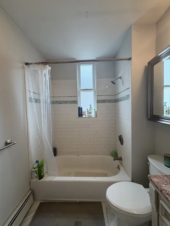 3 bed, 1 bath apartment for rent at 703 E 2nd St Unit 2, South Boston — photo 7 of 17