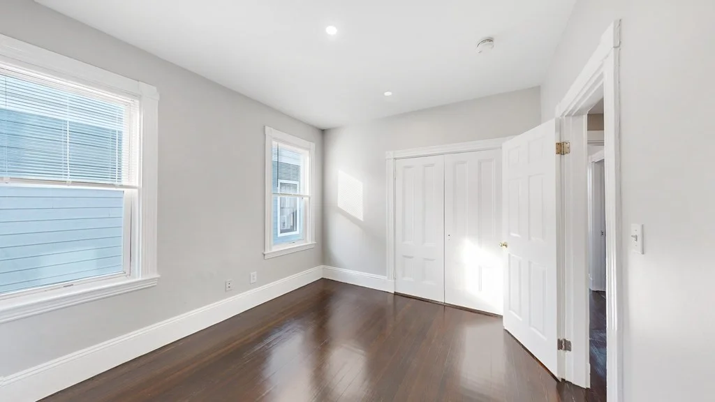 3 bed, 1 bath apartment for rent at 703 E 2nd St Unit 3, South Boston — photo 10 of 14