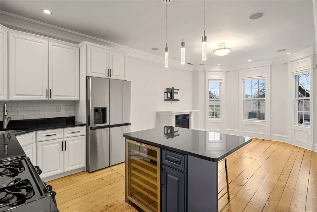 2 bed, 1 bath apartment for rent at 703 East 4th St Unit 2, South Boston — photo 14 of 30