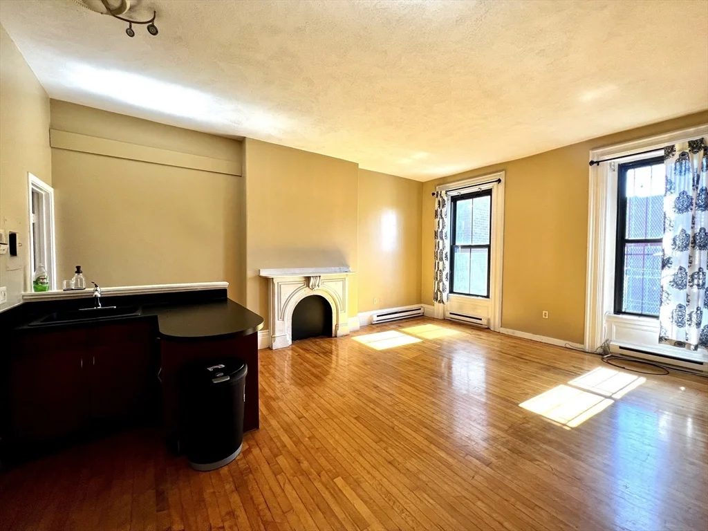 1 bed, 1 bath apartment for rent at 703 Massachusetts Ave Unit 16, South End — photo 3 of 5