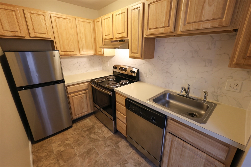 1 bed, 1 bath apartment for rent at 706 Huntington Ave Unit 106, Mission Hill