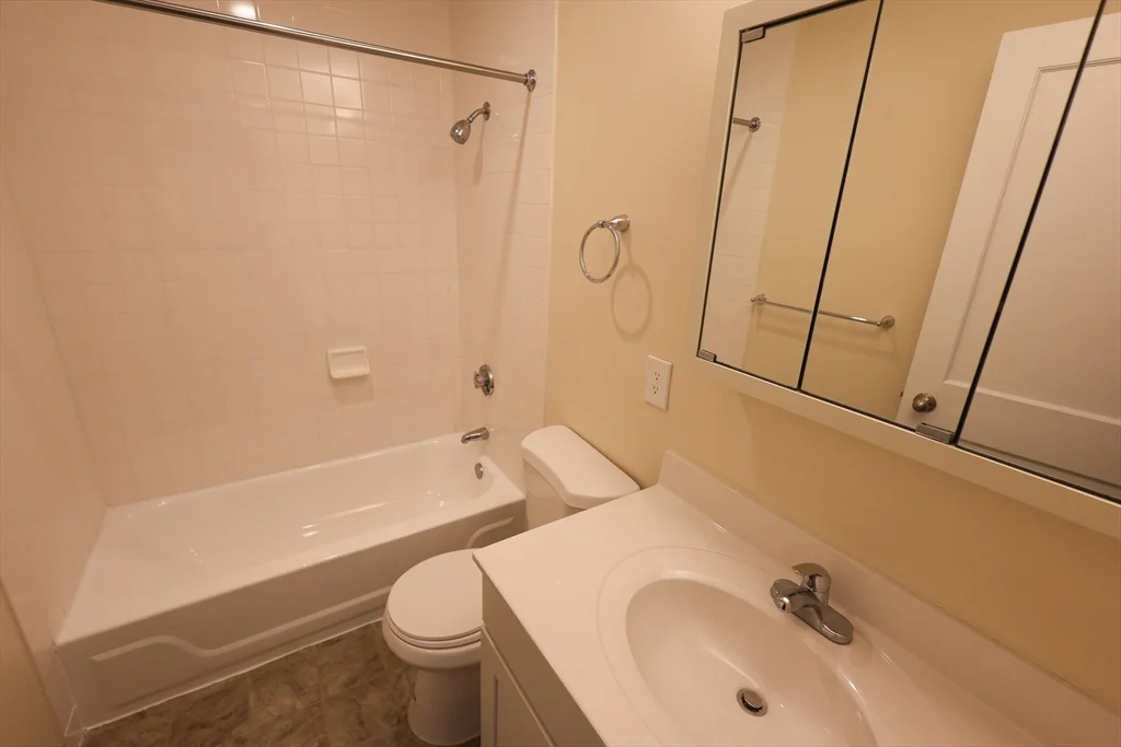 1 bed, 1 bath apartment for rent at 706 Huntington Ave Unit 506, Mission Hill — photo 11 of 12