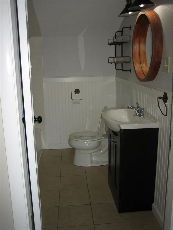 3 bed, 1 bath apartment for rent at 706 Lancaster St Unit 2, Leominster — photo 11 of 11