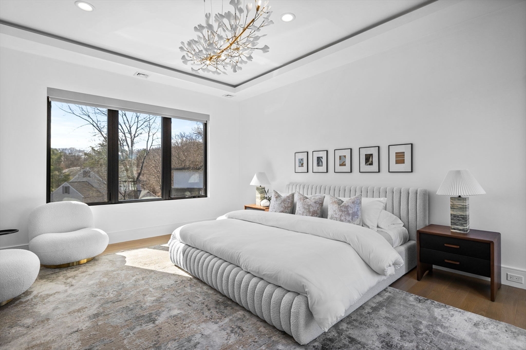 5 bed, 4+ bath apartment for rent at 706 Saw Mill Brook Pkwy, Newton Center — photo 10 of 41