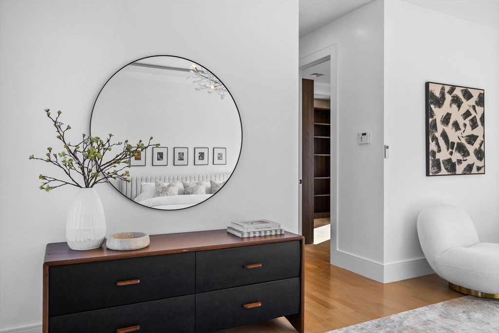 5 bed, 4+ bath apartment for rent at 706 Saw Mill Brook Pkwy, Newton Center — photo 12 of 41