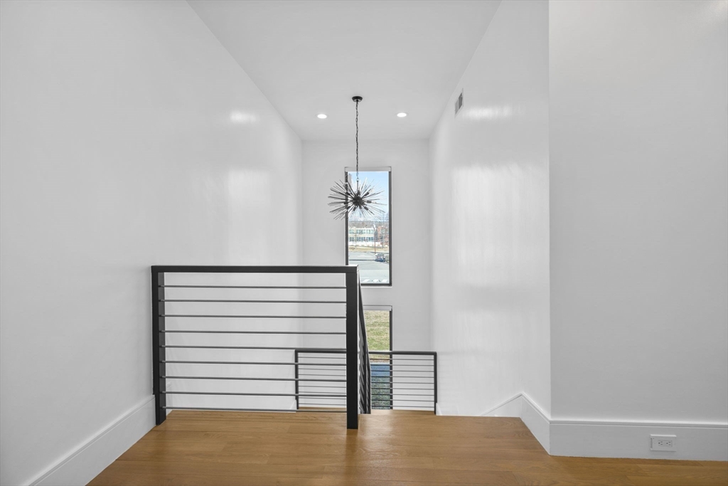 5 bed, 4+ bath apartment for rent at 706 Saw Mill Brook Pkwy, Newton Center — photo 26 of 41