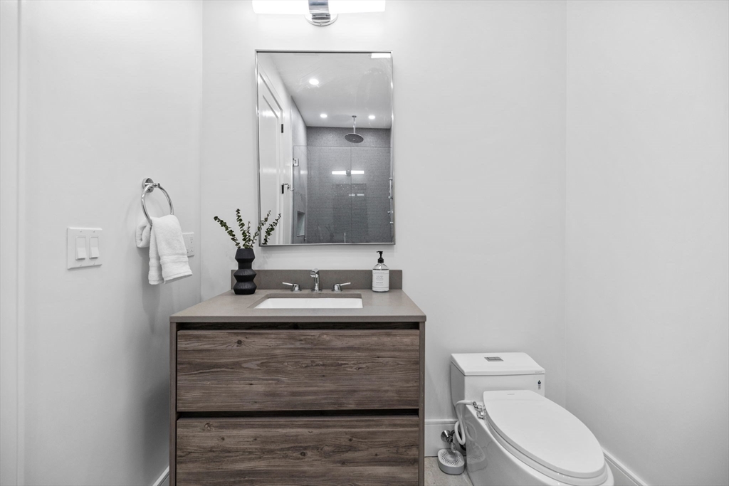 5 bed, 4+ bath apartment for rent at 706 Saw Mill Brook Pkwy, Newton Center — photo 21 of 41