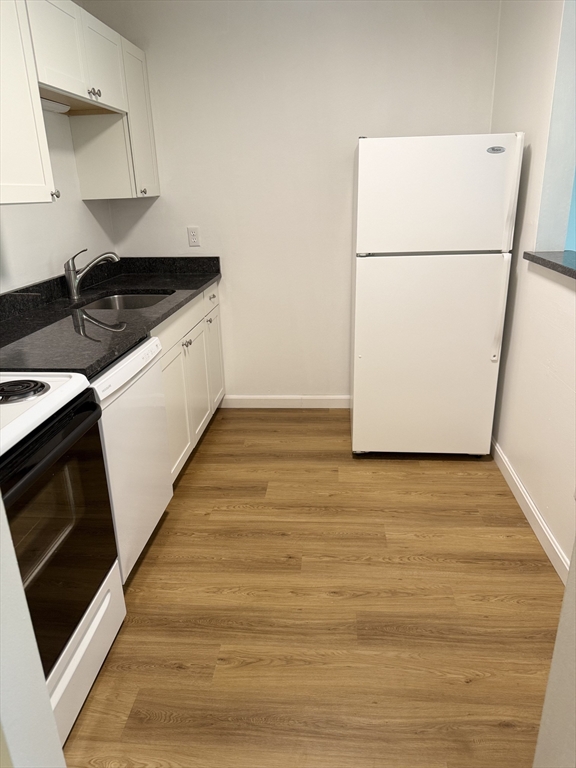 1 bed, 1 bath apartment for rent at 707 Bedford St Unit 16, Abington — photo 4 of 7