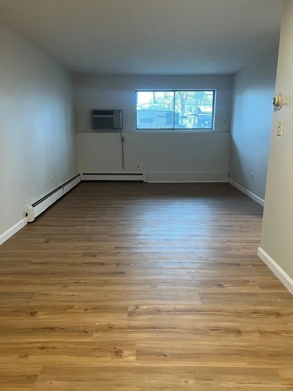 2 bed, 1 bath apartment for rent at 707 Bedford Unit 6, Abington — photo 11 of 12