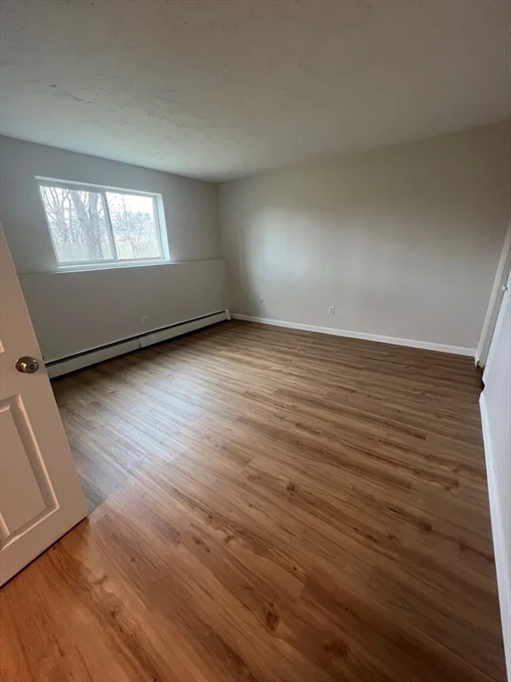 2 bed, 1 bath apartment for rent at 707 Bedford Unit 6, Abington — photo 6 of 12