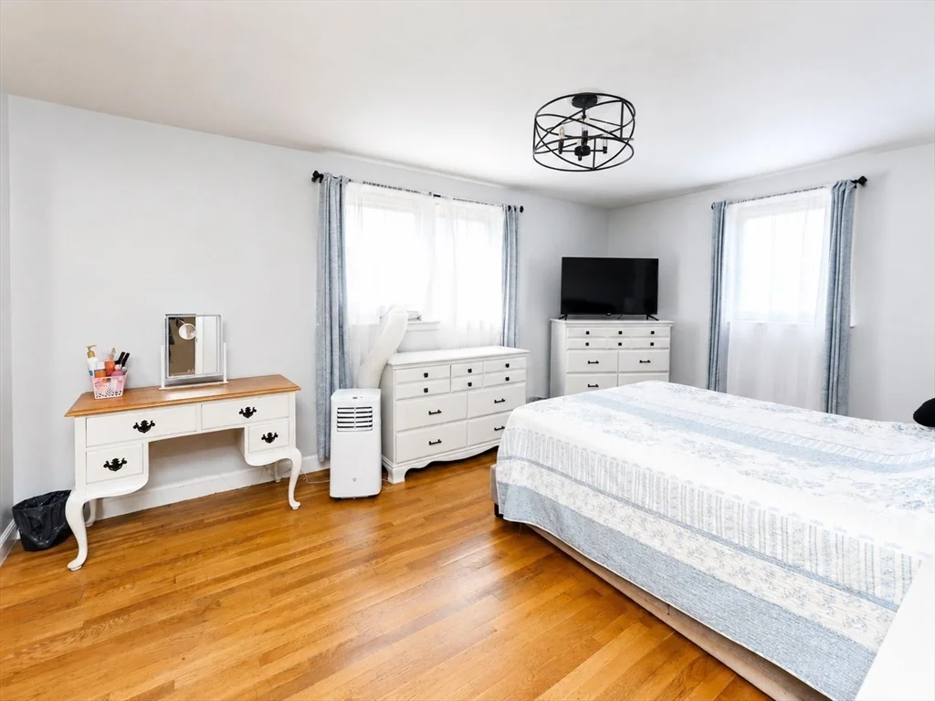 3 bed, 1 bath apartment for rent at 707 North Main St Unit 707, Randolph — photo 8 of 21