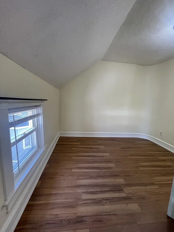 3 bed, 1 bath apartment for rent at 709 Maple St Unit 3, Fall River — photo 13 of 14