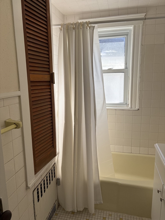 2 bed, 1 bath apartment for rent at 70A Unity Unit A, Belmont — photo 9 of 15