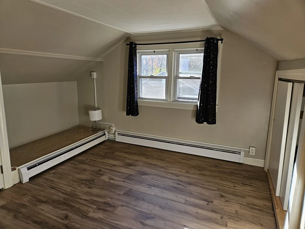 1 bed, 1 bath apartment for rent at 71-2 Chapel St Unit 2, Shirley — photo 5 of 21