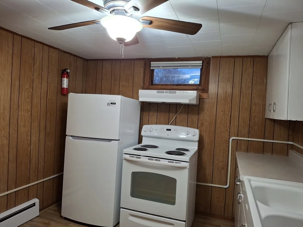 1 bed, 1 bath apartment for rent at 71-2 Chapel St Unit 2, Shirley — photo 21 of 21