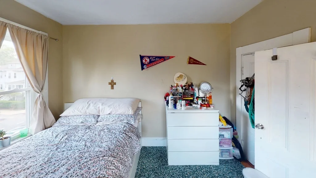 4 bed, 2 bath apartment for rent at 71-73 Chestnut Hill Ave Unit 71, Brighton — photo 5 of 14