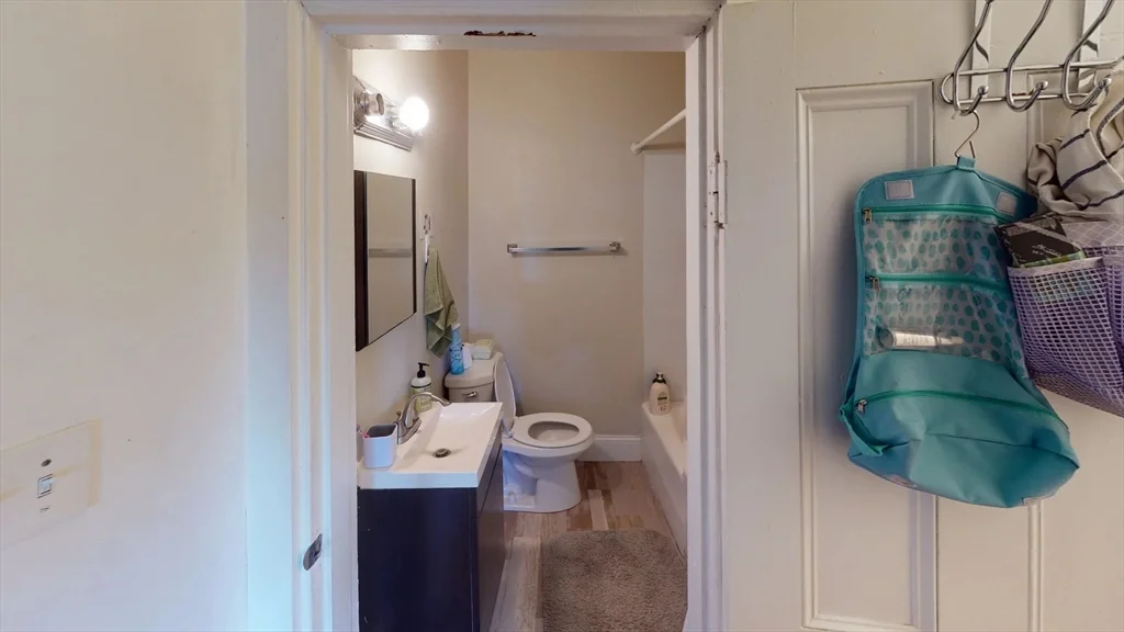 4 bed, 2 bath apartment for rent at 71-73 Chestnut Hill Ave Unit 71, Brighton — photo 14 of 14