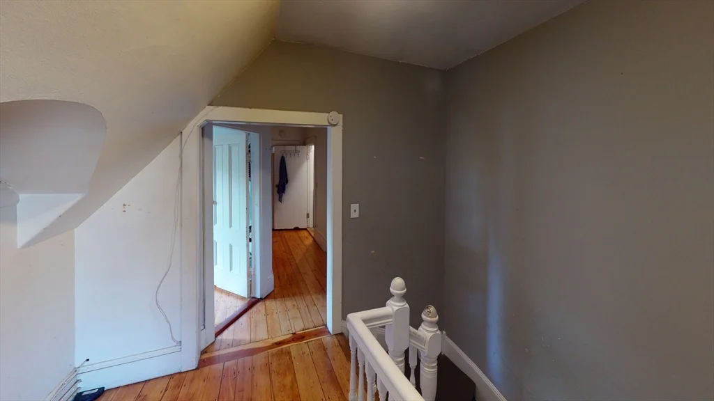 4 bed, 2 bath apartment for rent at 71-73 Chestnut Hill Ave Unit 73, Brighton — photo 4 of 13