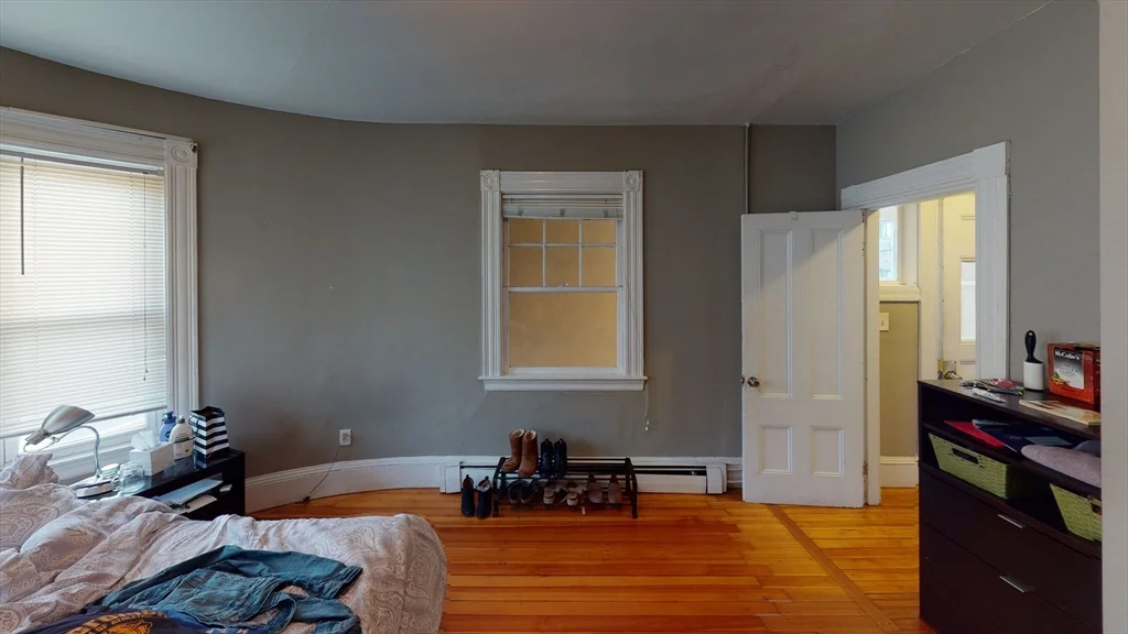 4 bed, 2 bath apartment for rent at 71-73 Chestnut Hill Ave Unit 73, Brighton — photo 7 of 13