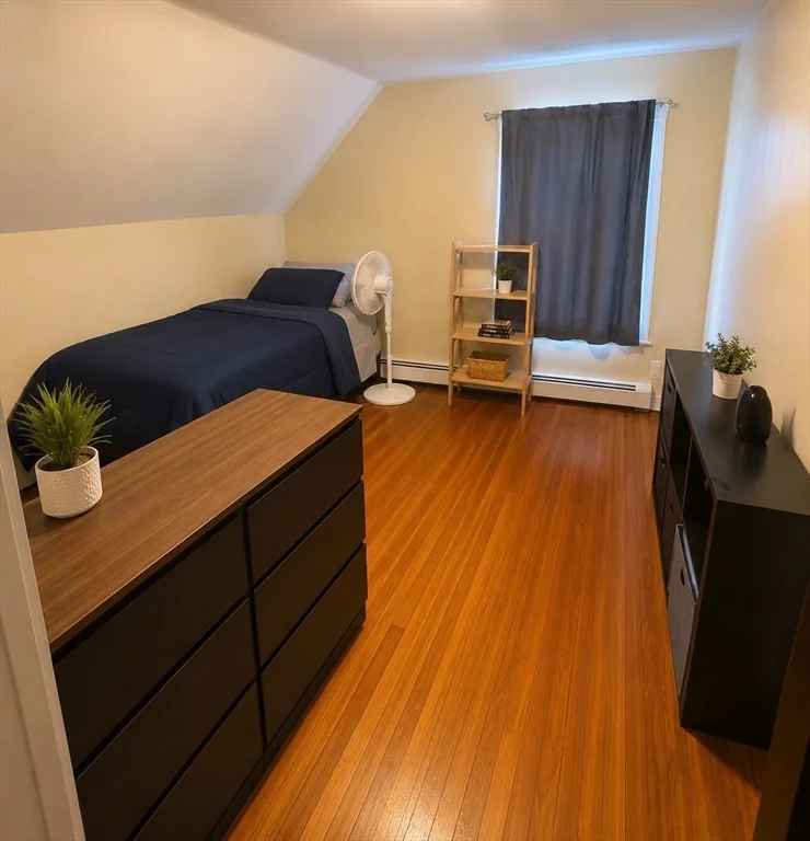 4 bed, 2 bath apartment for rent at 71 Aldie St Unit 3, Allston — photo 3 of 6