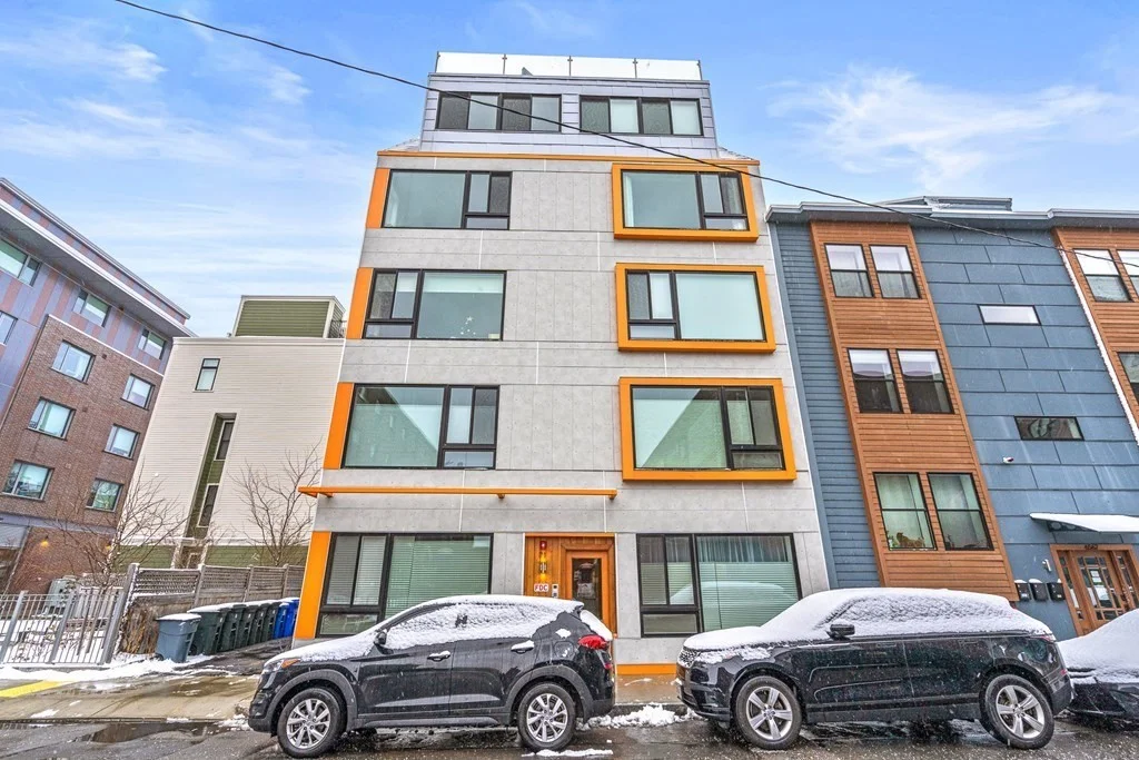 1 bed, 1 bath apartment for rent at 71 Border St Unit 302, East Boston — photo 1 of 24
