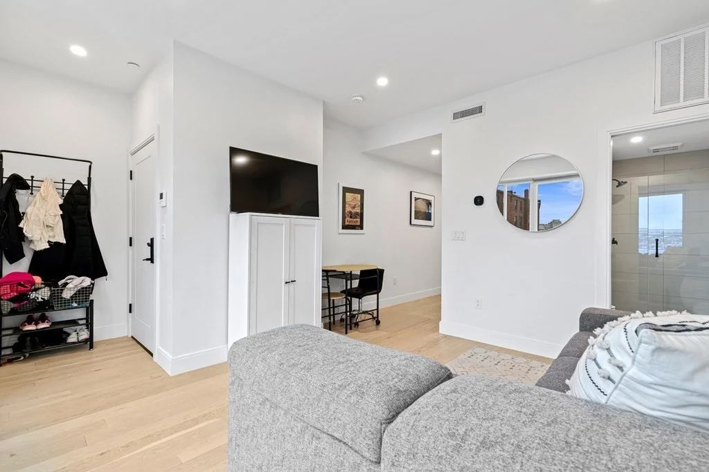 1 bed, 1 bath apartment for rent at 71 Border St Unit 302, East Boston — photo 14 of 24