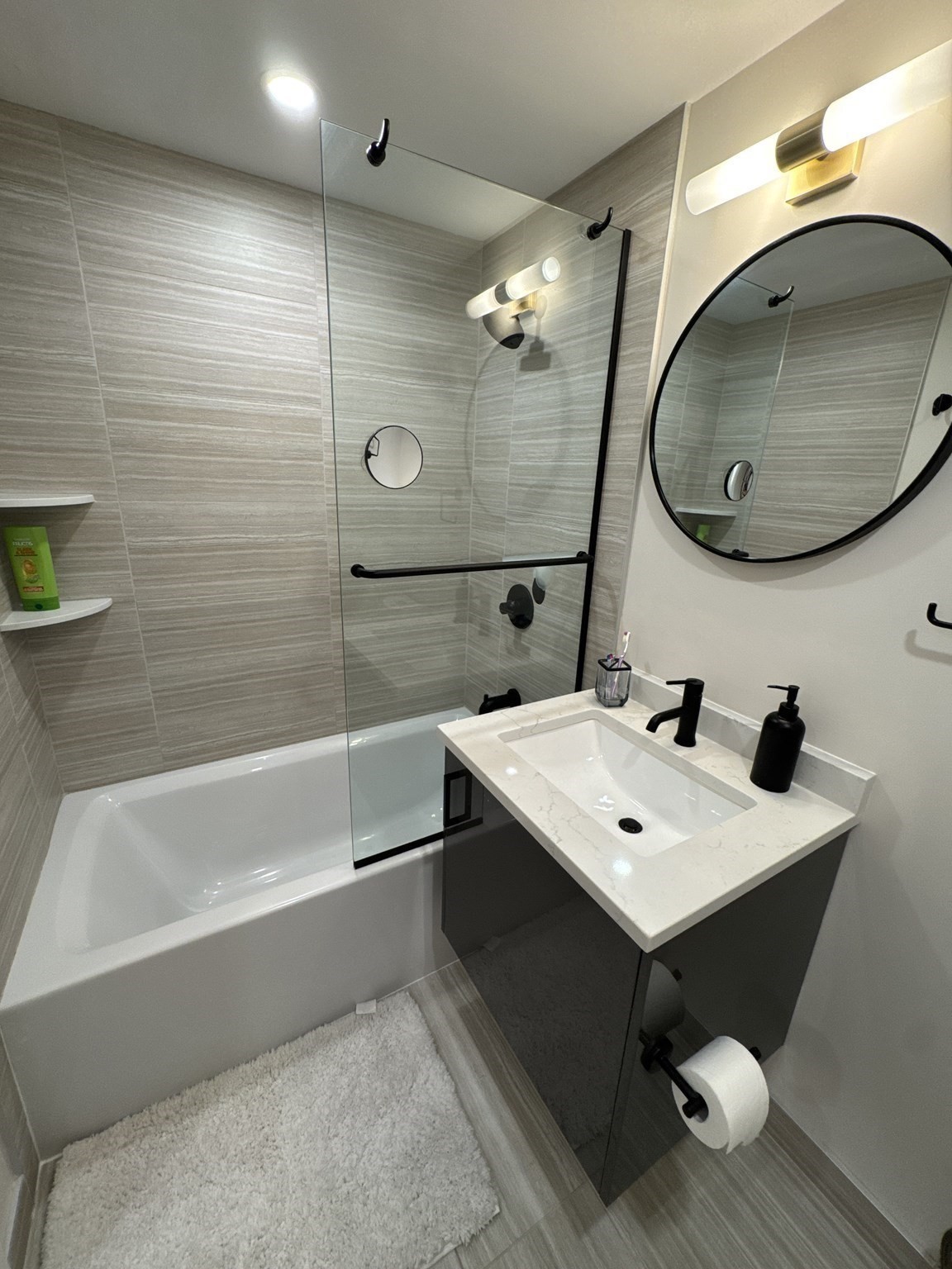 2 bed, 2.5 bath apartment for rent at 71 Border St Unit 401, East Boston — photo 16 of 33