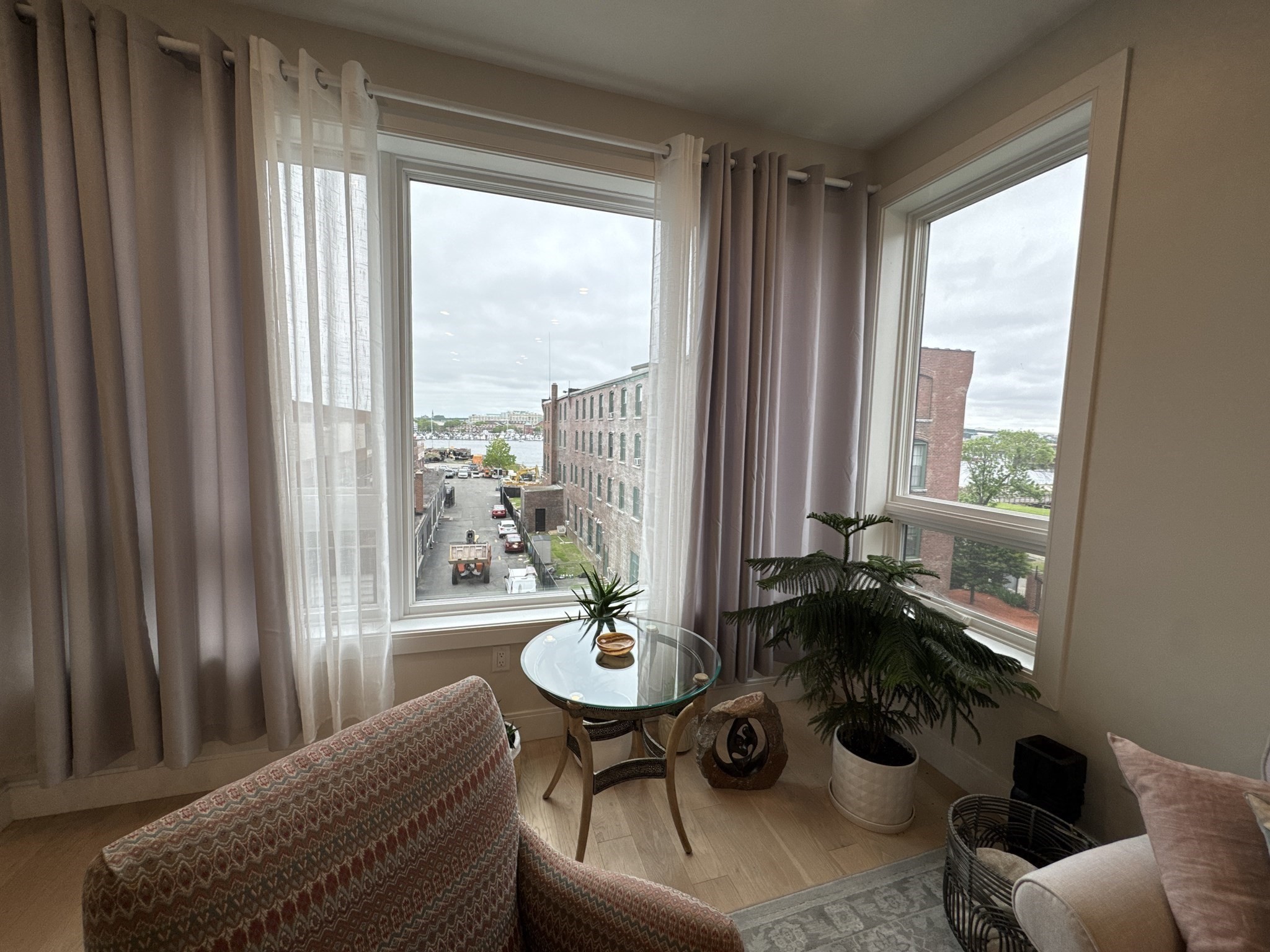 2 bed, 2.5 bath apartment for rent at 71 Border St Unit 401, East Boston — photo 23 of 33