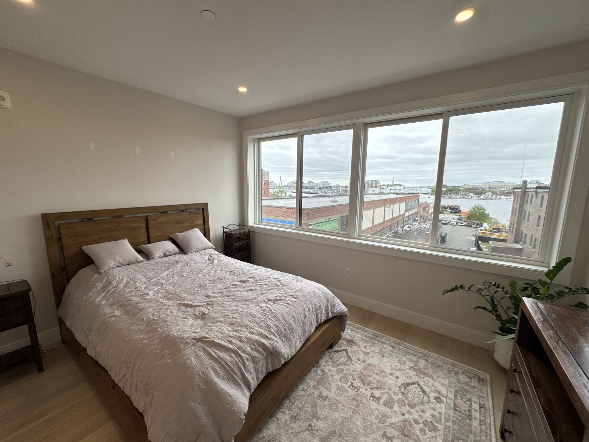 2 bed, 2.5 bath apartment for rent at 71 Border St Unit 401, East Boston — photo 17 of 33