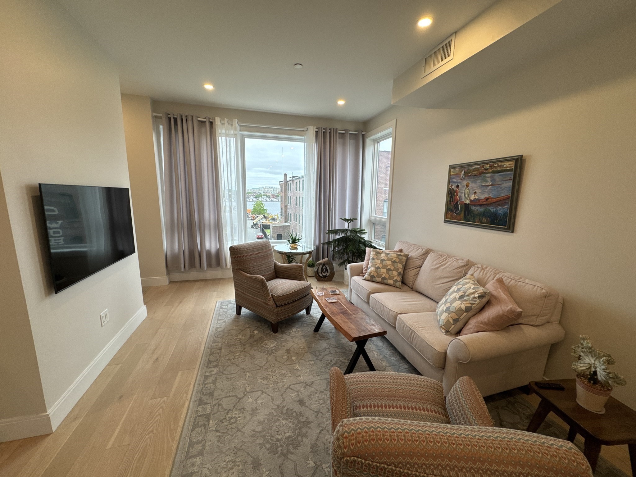 2 bed, 2.5 bath apartment for rent at 71 Border St Unit 401, East Boston — photo 8 of 33