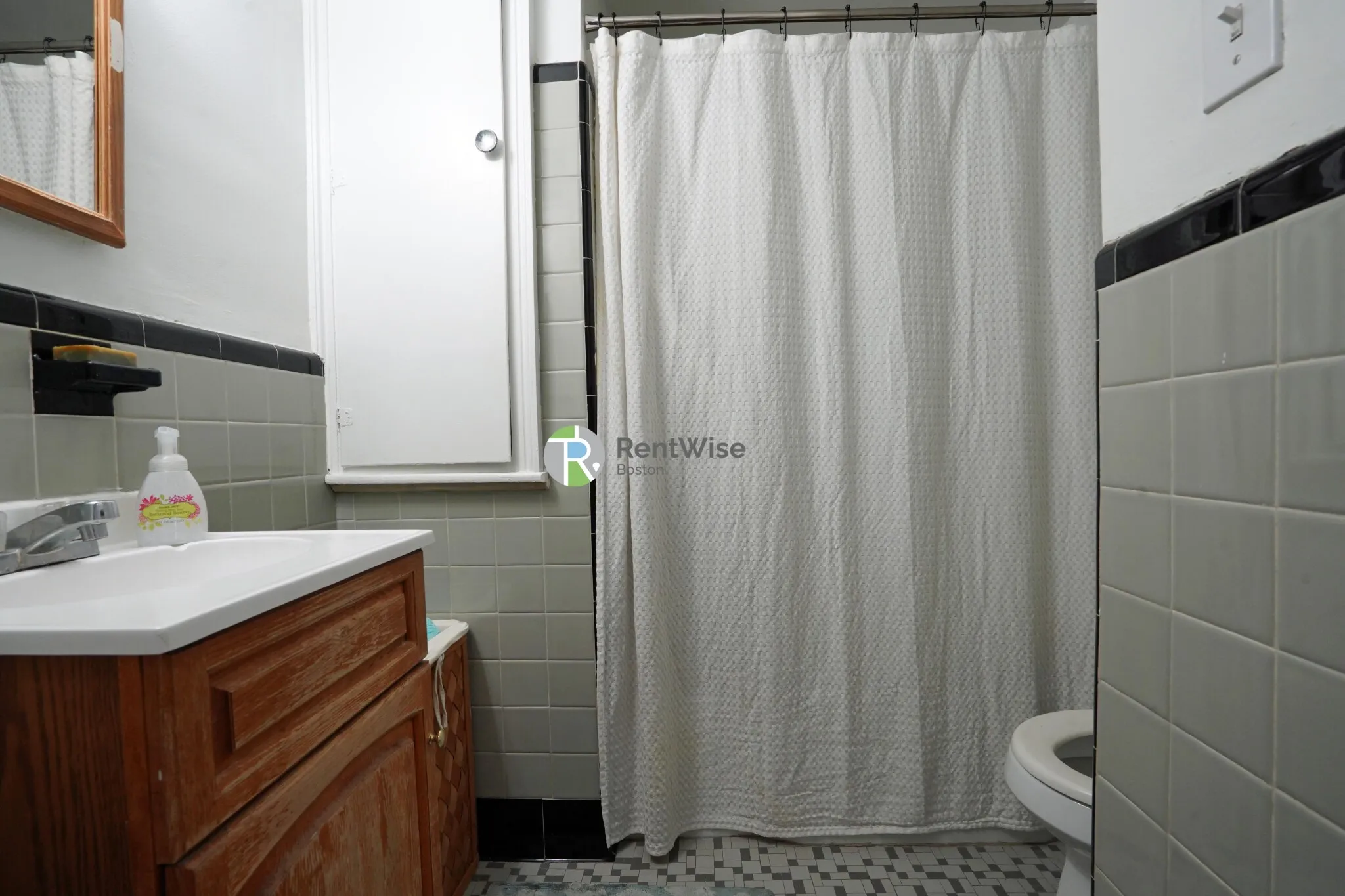 Studio bed, 1 bath apartment for rent at 71 Brighton Ave Unit 1, Allston — photo 9 of 19