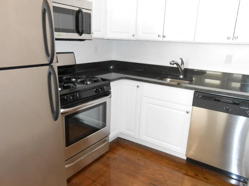 1 bed, 1 bath apartment for rent at 71 Brighton Ave Unit 5, Allston — photo 6 of 21