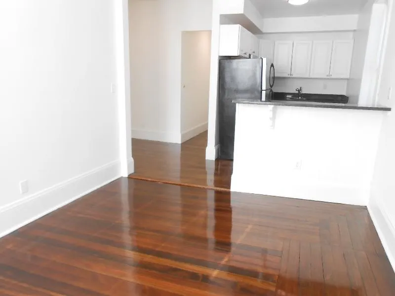 1 bed, 1 bath apartment for rent at 71 Brighton Ave Unit 5, Allston — photo 5 of 21