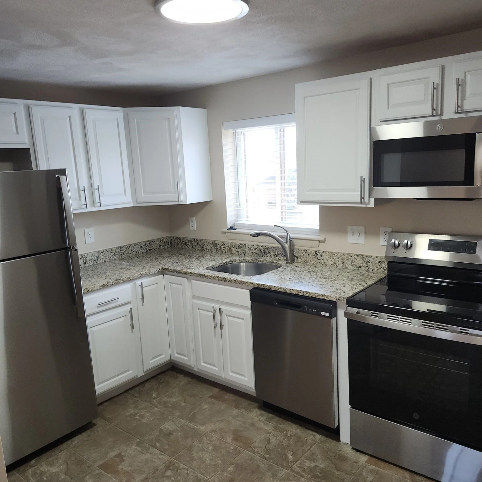 2 bed, 2 bath apartment for rent at 71 Charlesbank Way Unit A, Waltham — photo 5 of 12