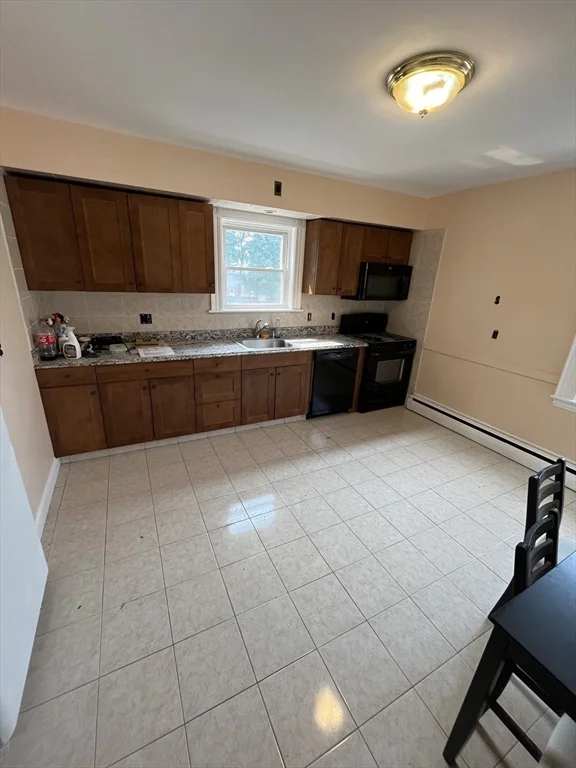 2 bed, 1 bath apartment for rent at 71 Cherry St Unit 2, West Newton — photo 8 of 17