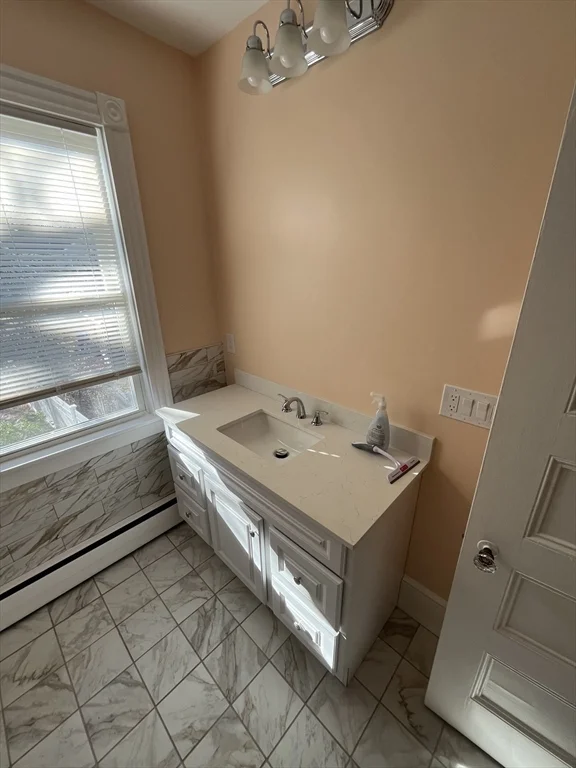 2 bed, 1 bath apartment for rent at 71 Cherry St Unit 2, West Newton — photo 13 of 17