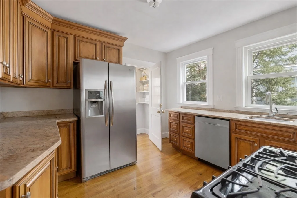 2 bed, 1 bath apartment for rent at 71 Chilton St Unit 1, West Cambridge — photo 7 of 16