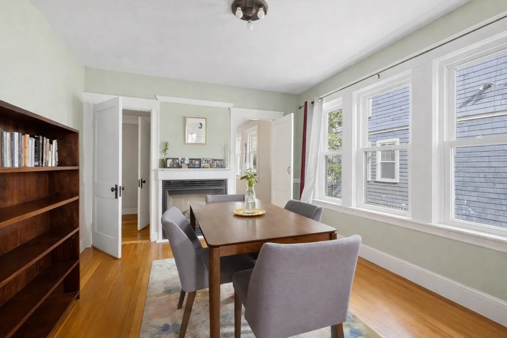 2 bed, 1 bath apartment for rent at 71 Chilton St Unit 1, West Cambridge — photo 4 of 16