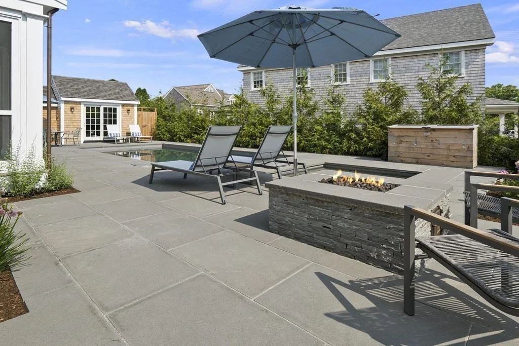 5 bed, 4+ bath apartment for rent at 71 Cliff Rd, Nantucket — photo 17 of 20