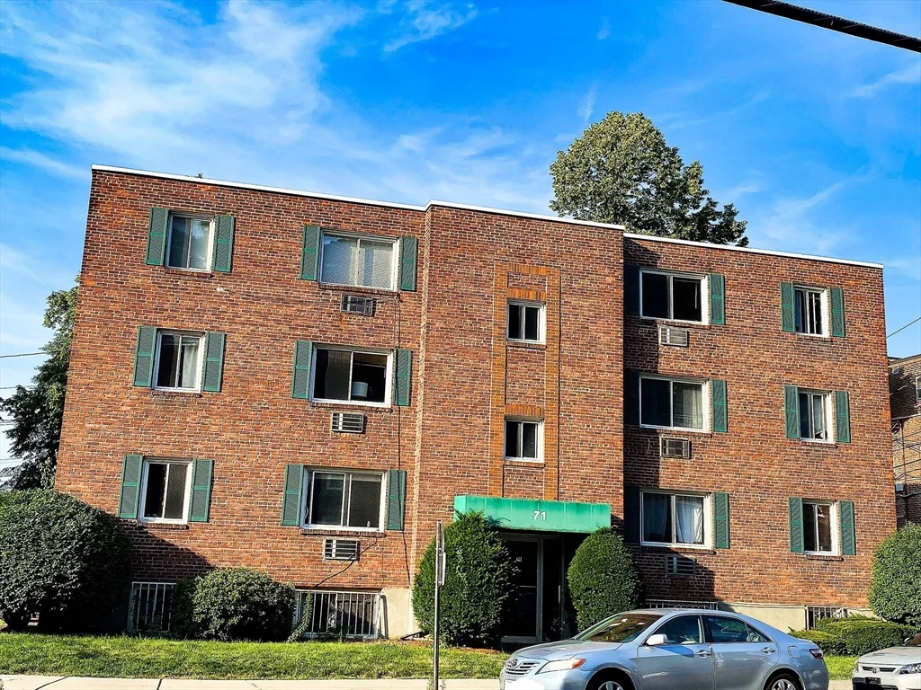 2 bed, 1 bath apartment for rent at 71 Colborne Rd Unit 3-A, Brighton