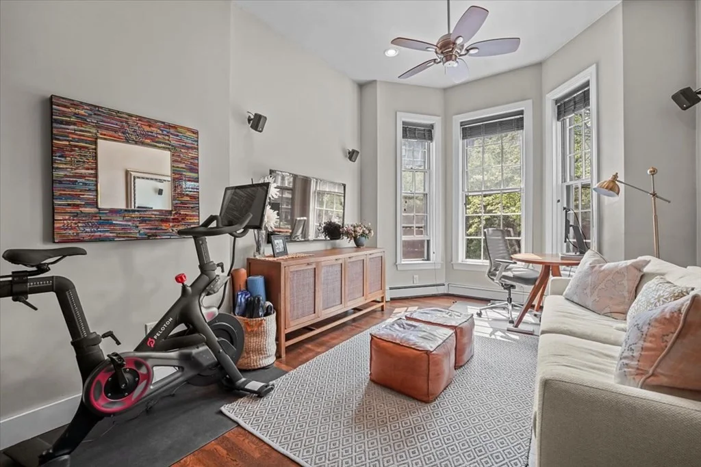 1 bed, 1 bath apartment for rent at 71 Dartmouth St Unit 2, South End — photo 5 of 24