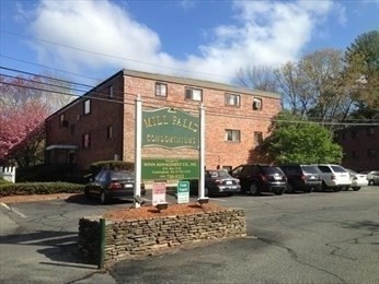 2 bed, 1 bath apartment for rent at 71 E Nicholas Rd Unit 71 E, Framingham