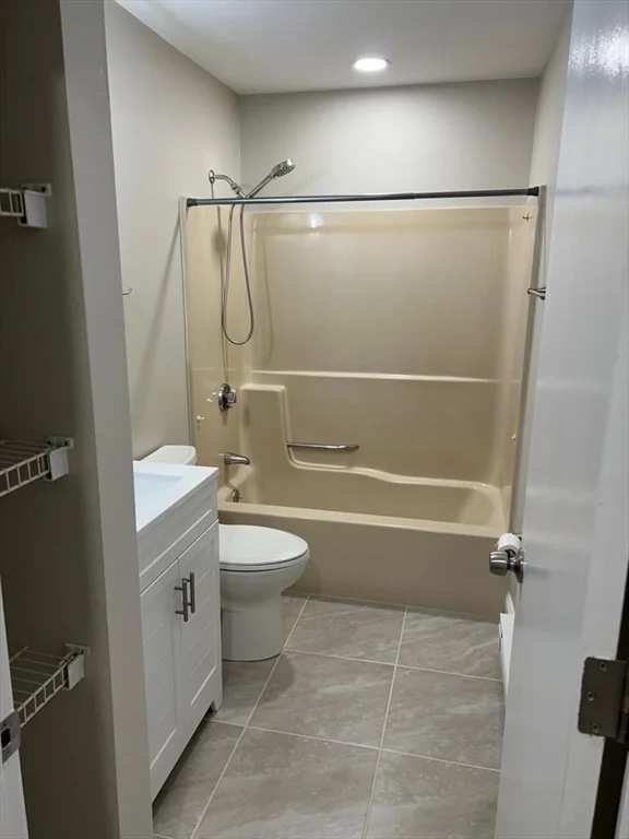 2 bed, 1 bath apartment for rent at 71 Edgeworth St Unit 15, Worcester — photo 10 of 19