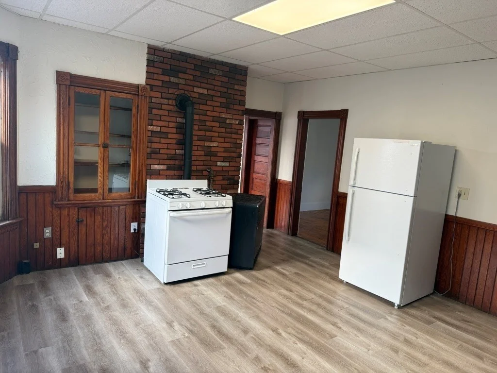 2 bed, 1 bath apartment for rent at 71 Esther St Unit 2, Worcester — photo 2 of 19